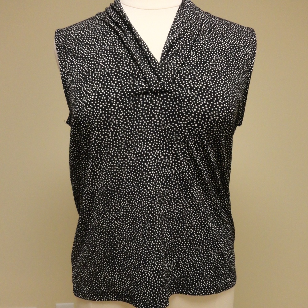 Ann Klein sleeveless black & white polka dot top